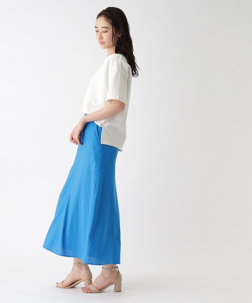 OPAQUE.CLIP（オペークドットクリップ）の「◆ボートネックサイドスリットカットソー【洗濯機洗い可】（Tシャツ/カットソー・レディース・ライトベージュ/ブラック/ダークグリーン/オフホワイト・40/42/38）」の6枚目の写真