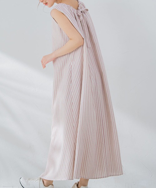 【爽やかでヘルシーな大人ワンピ】バックリボンノースリワンピース《手洗い可能》