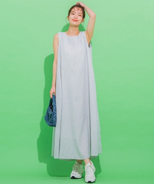 【爽やかでヘルシーな大人ワンピ】バックリボンノースリワンピース《手洗い可能》