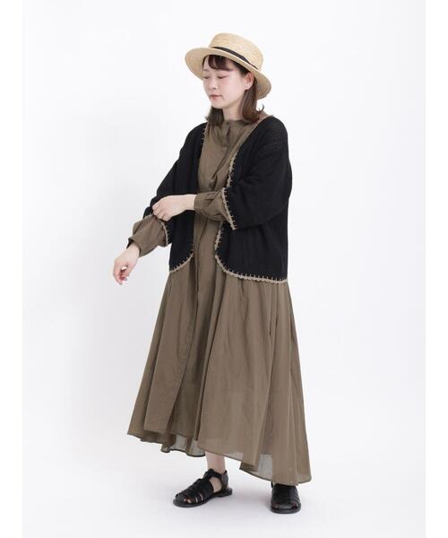 Samansa Mos2（サマンサ モスモス）の「インドボイルバンドカラー比翼ワンピース（ワンピース・レディース・オフホワイト/ブラック/イエロー/モカ・ﾌﾘ-）」の20枚目の写真