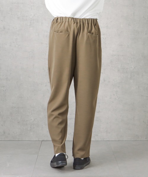 URBAN COLLECTION(アーバンコレクション)の「ドレープツイルワイドパンツ(その他パンツ・メンズ・カーキ/チャコール/ブラック・L/M)」の6枚目の写真