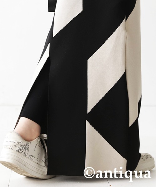 antiqua（アンティカ）の「幾何学柄タイトニットスカート（スカート