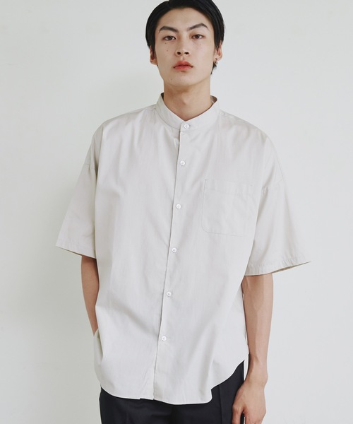 Magine（マージン）の「【SELECT】IR:ビッグサイズバンドカラーシャツS/S（シャツ/ブラウス・メンズ・サックスブルー/ブラック/ホワイト×ブルー/グレイッシュベージュ/ホワイト/グリーン/ブラック×ホワイト/グリーン系/サックスブルー系/イエロー/ラベンダー・M/L/XL）」の6枚目の写真