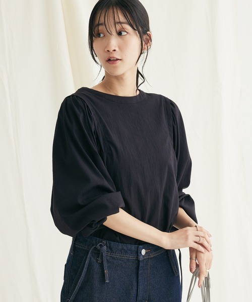 CRAFT STANDARD BOUTIQUE(クラフトスタンダードブティック)の「レーヨンデシンドルマンブラウス(シャツ/ブラウス・レディース・モカ/オフホワイト/ブラック・FREE)」の3枚目の写真
