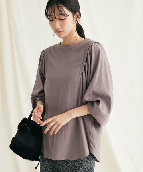 CRAFT STANDARD BOUTIQUE(クラフトスタンダードブティック)の「レーヨンデシンドルマンブラウス(シャツ/ブラウス・レディース・モカ/オフホワイト/ブラック・FREE)」の1枚目の写真