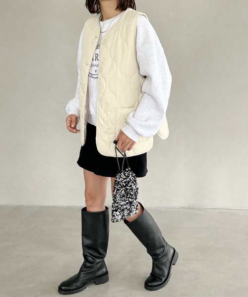 MYMOOD.（マイムード）の「キルティングパディングベスト（ダウンベスト・レディース・ベージュ/アイボリー/カーキ/ブラック・FREE）」の17枚目の写真