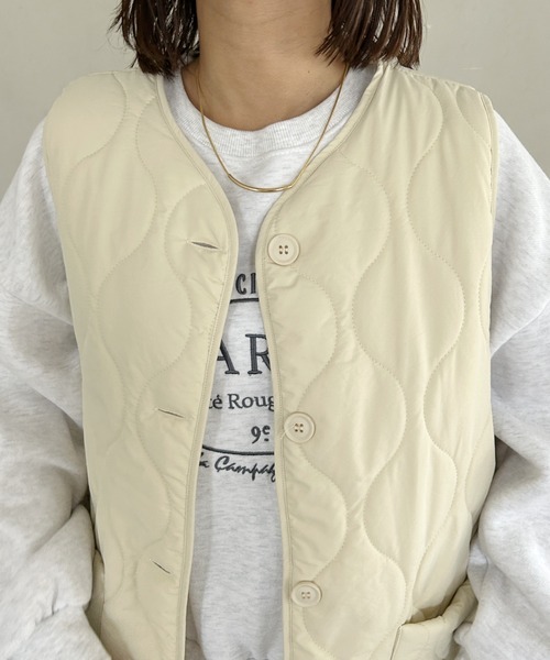MYMOOD.（マイムード）の「キルティングパディングベスト（ダウンベスト・レディース・ベージュ/アイボリー/カーキ/ブラック・FREE）」の9枚目の写真