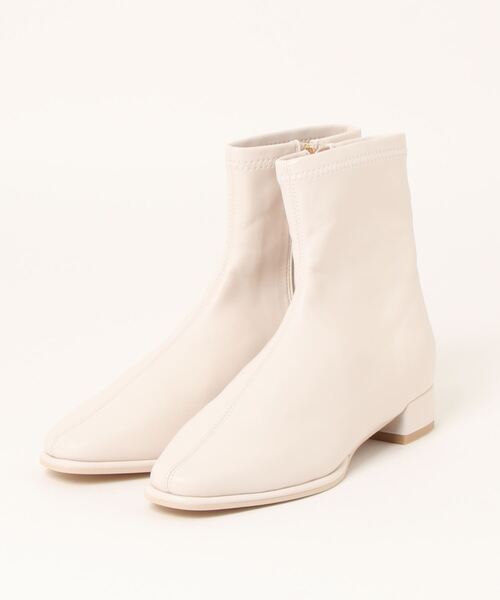 Bridget Birkin(ブリジットバーキン)の「【Bridget Birkin】パールチャームショートブーツ(533026)(ブーツ・レディース・アイボリー/ベージュ/ブラック・M/L/S)」の16枚目の写真