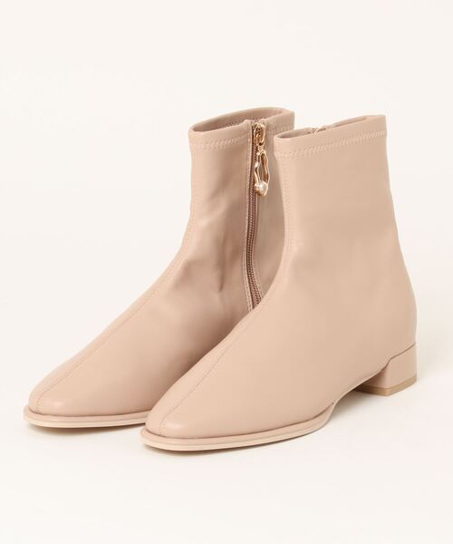 Bridget Birkin(ブリジットバーキン)の「【Bridget Birkin】パールチャームショートブーツ(533026)(ブーツ・レディース・アイボリー/ベージュ/ブラック・M/L/S)」の12枚目の写真