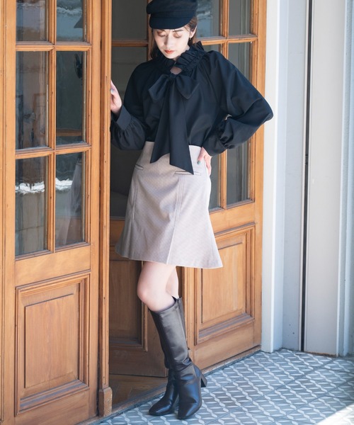 MISCH MASCH(ミッシュマッシュ)の「チェックミニスカート/MM337217(スカート・レディース・ベージュ/ブラック・S/M)」の6枚目の写真