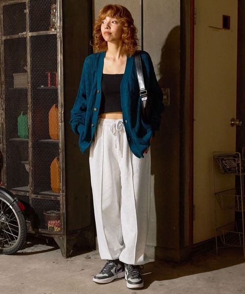 PBLIM（ページボーイリム）の「PBLIM/ピンタックスウェットパンツ（スウェットパンツ・レディース・グレー/ネイビー・LARGE/MEDIUM）」の3枚目の写真