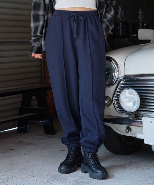 PBLIM（ページボーイリム）の「PBLIM/ピンタックスウェットパンツ（スウェットパンツ・レディース・グレー/ネイビー・LARGE/MEDIUM）」の12枚目の写真