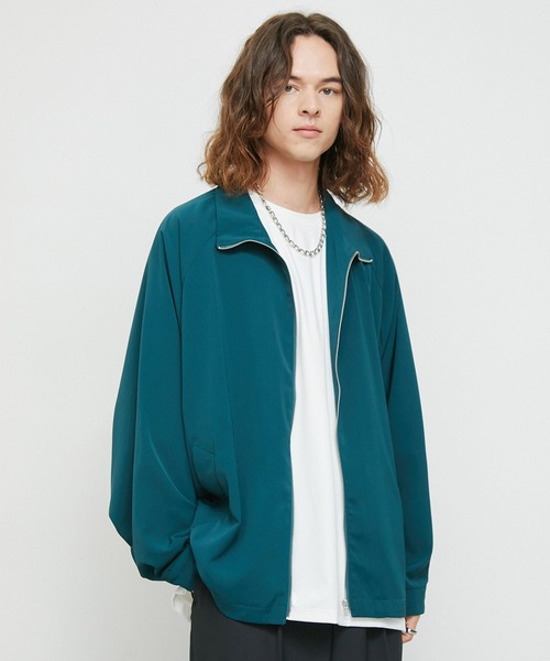 JUNRED（ジュンレッド）の「スタンドZIPドルマンブルゾン（ブルゾン・メンズ・ブラック/グリーン・M/L/S）」の6枚目の写真
