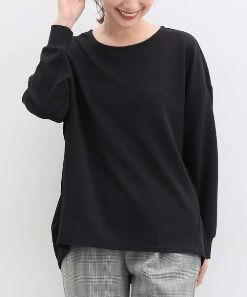 Honeys(ハニーズ)の「ジャカードチュニックトップス(Tシャツ/カットソー・レディース・グリーン/ブラック/ブルー/アイボリー/モカ・L/LL/M)」の3枚目の写真