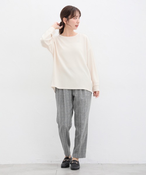 Honeys(ハニーズ)の「ジャカードチュニックトップス(Tシャツ/カットソー・レディース・グリーン/ブラック/ブルー/アイボリー/モカ・L/LL/M)」の6枚目の写真