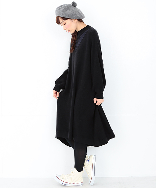 CAROLINA GLASER（カロリナ グレイサー）の「CAROLINA GLASER / オーバーレース ワンピース（ワンピース・レディース・ブラック/ピンク・ONE SIZE）」の4枚目の写真