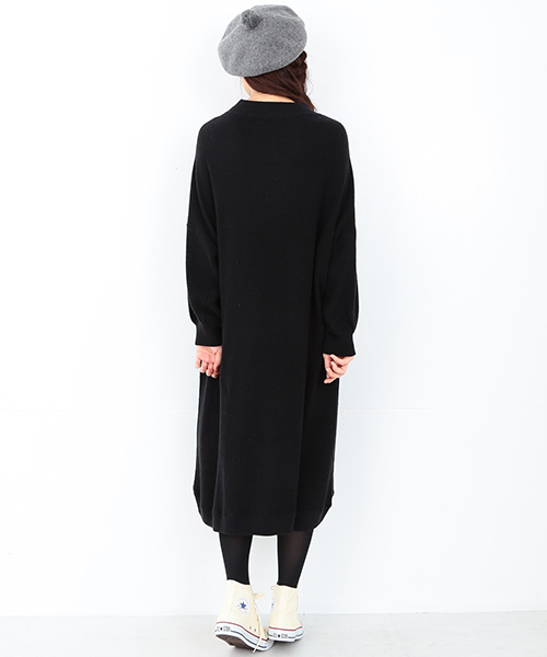 CAROLINA GLASER（カロリナ グレイサー）の「CAROLINA GLASER / オーバーレース ワンピース（ワンピース・レディース・ブラック/ピンク・ONE SIZE）」の5枚目の写真