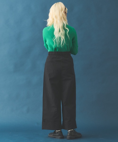 MERLOT（メルロー）の「コットンワイドパンツ（チノパンツ・レディース・ナチュラル/ブラック・M）」の22枚目の写真