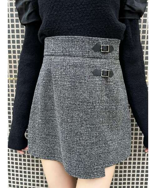 EATME(イートミー)の「ダブルベルトアシメミニスカート(スカート・レディース・ブラウン/ブラック/その他1・MEDIUM/SMALL)」の21枚目の写真