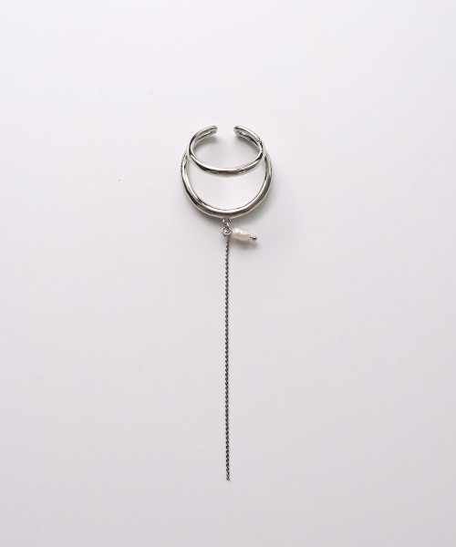 CEMONEMO（セモネモ）の「ダブルライン 淡水パール ロングイヤーカフ（イヤーカフ・レディース・ゴールド/シルバー・FREE）」の11枚目の写真