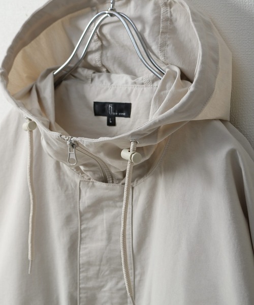 ZIP FIVE（ジップファイブ）の「【ZIP FIVE】 バルーンシルエット ビッグポケット テック コットン ナイロン マウンテンパーカー（マウンテンパーカー・レディース・ホワイト/ブラック/カーキ・MEDIUM/LARGE）」の15枚目の写真