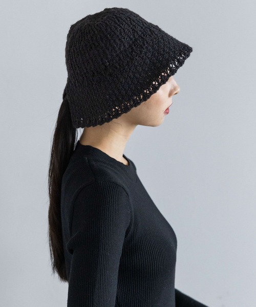HARE（ハレ）の「カットアウトニットバケハ(HARE)（ハット・レディース・ブラック・FREE）」の2枚目の写真