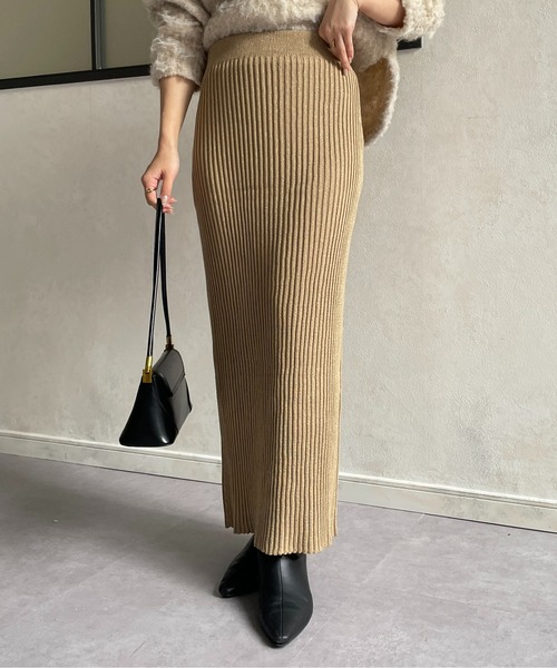 Thevon（ゼボン）の「ラメリブニットナロースカート（スカート・レディース・ライトグレー/サンドベージュ/ブラック・FREE）」の5枚目の写真