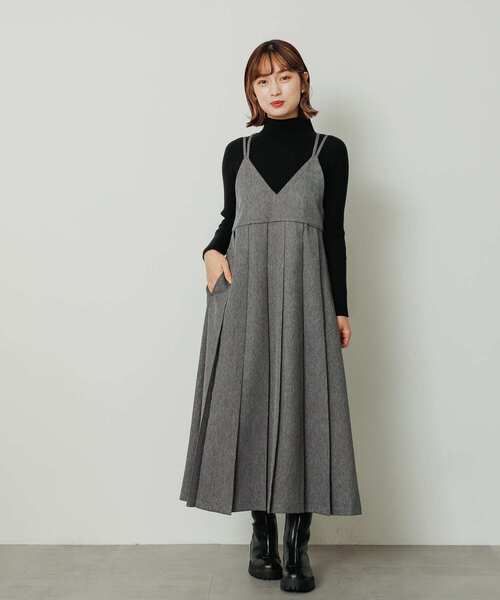 SENSE OF PLACE by URBAN RESEARCH（センスオブプレイスバイアーバンリサーチ）の「『ドラマ着用商品』プリーツキャミワンピース（ワンピース・レディース・ブルー/グレー/ライトベージュ・S/ONE）」の14枚目の写真