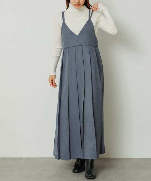 SENSE OF PLACE by URBAN RESEARCH（センスオブプレイスバイアーバンリサーチ）の「『ドラマ着用商品』プリーツキャミワンピース（ワンピース・レディース・ブルー/グレー/ライトベージュ・S/ONE）」の18枚目の写真