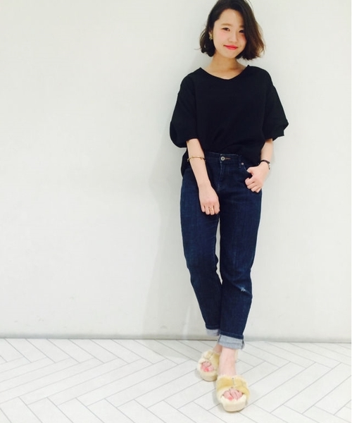 Kastane（カスタネ）の「【Kastane】袖WVネック2WAYプルオーバー（シャツ/ブラウス・レディース・オフホワイト/ブラック/キャメル/カーキ・FREE）」の8枚目の写真