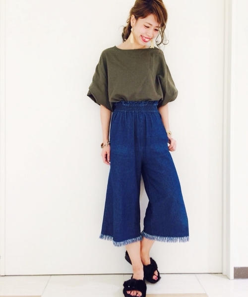 Kastane（カスタネ）の「【Kastane】袖WVネック2WAYプルオーバー（シャツ/ブラウス・レディース・オフホワイト/ブラック/キャメル/カーキ・FREE）」の12枚目の写真