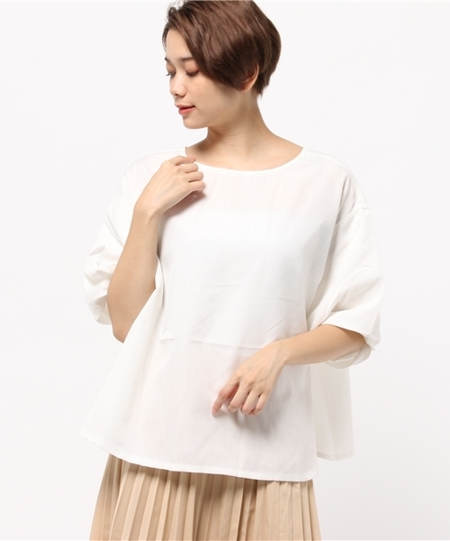 Kastane（カスタネ）の「【Kastane】袖WVネック2WAYプルオーバー（シャツ/ブラウス・レディース・オフホワイト/ブラック/キャメル/カーキ・FREE）」の17枚目の写真