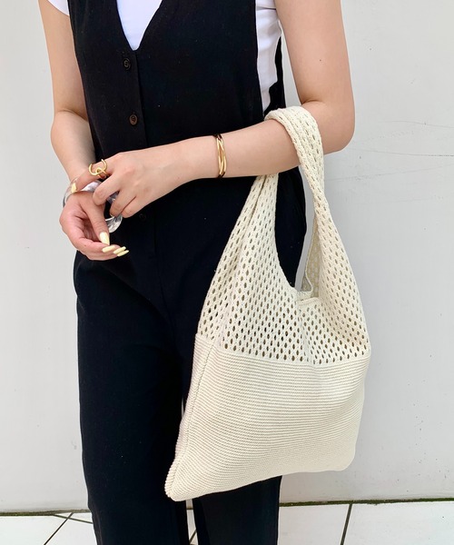 SHEPP(シープ)の「メッシュ編み 切り替えニットトートBAG(トートバッグ・レディース・ブラック/ホワイト/アイボリー/グリーン・FREE)」の8枚目の写真