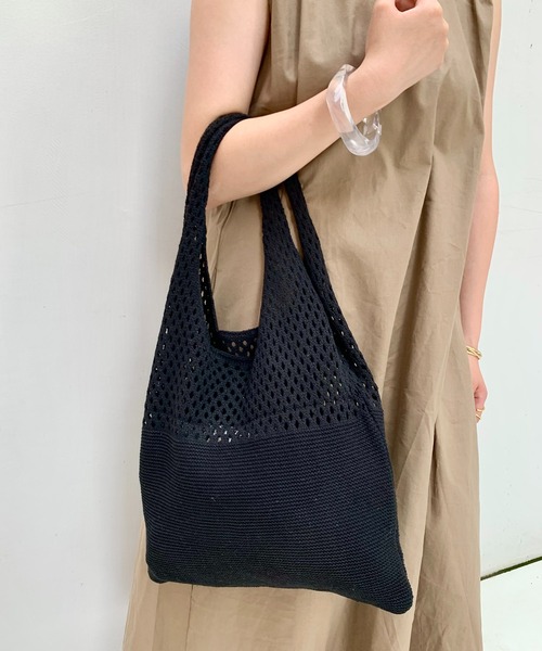 SHEPP(シープ)の「メッシュ編み 切り替えニットトートBAG(トートバッグ・レディース・ブラック/ホワイト/アイボリー/グリーン・FREE)」の11枚目の写真