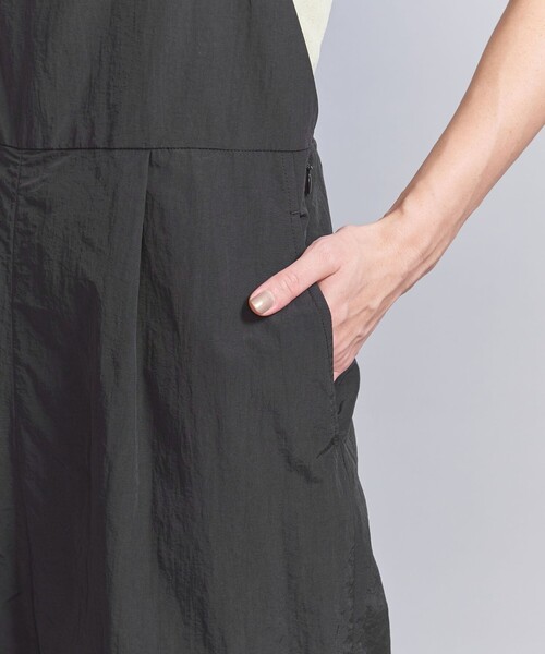 BEAUTY&YOUTH UNITED ARROWS(ビューティーアンドユースユナイテッドアローズ)の「【WEB限定】ナイロンウェザー キャミソールサロペット -ウォッシャブル-(サロペット/オーバーオール・レディース・ブラック/モカ/マスタード・S/M)」の14枚目の写真