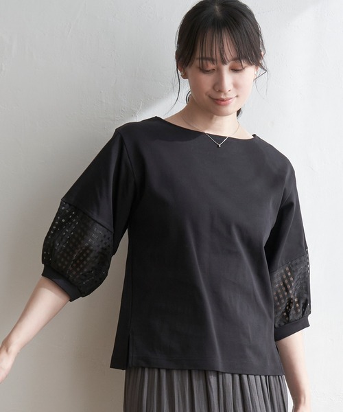 ikka（イッカ）の「袖シアレース切り替えプルオーバー（Tシャツ/カットソー・レディース・ライトグレー/ブラック/オフホワイト・M/L/S）」の3枚目の写真