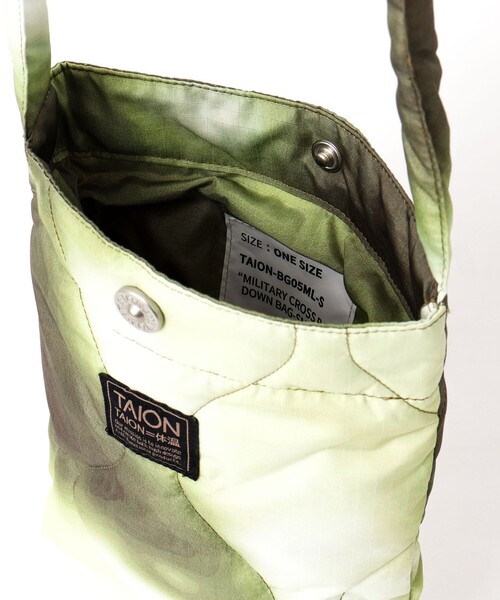 TAION（タイオン）の「【TAION/タイオン】MILITARY CROSS BODY DOWN BAG S (TAION-BG05ML-S)（ショルダーバッグ・メンズ・ブラック/ミント/グリーン系その他3/ダークネイビー・FREE）」の22枚目の写真