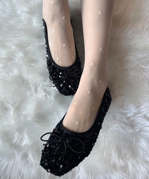 SHEPP（シープ）の「スパンコール リボン バレエシューズ（パンプス・レディース・シルバー/ブラック・36/38/40）」の9枚目の写真