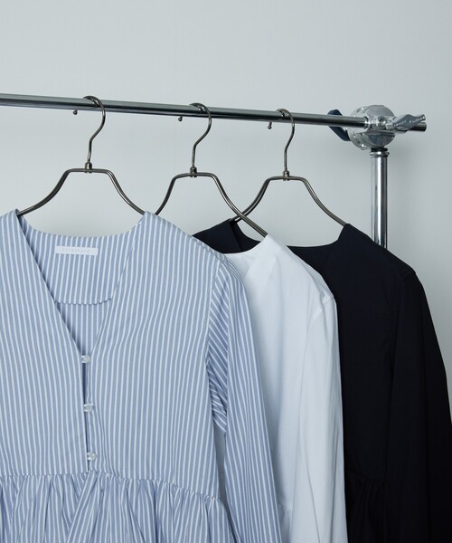 Firsthand（ファーストハンド）の「Firsthand/ファーストハンド ペプラムギャザーブラウス（シャツ/ブラウス・レディース・ブラック/その他13/ホワイト・ﾌﾘ-）」の7枚目の写真