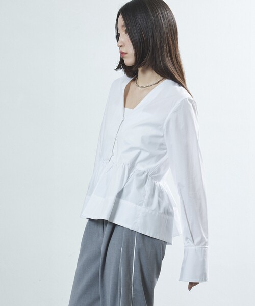 Firsthand（ファーストハンド）の「Firsthand/ファーストハンド ペプラムギャザーブラウス（シャツ/ブラウス・レディース・ブラック/その他13/ホワイト・ﾌﾘ-）」の12枚目の写真