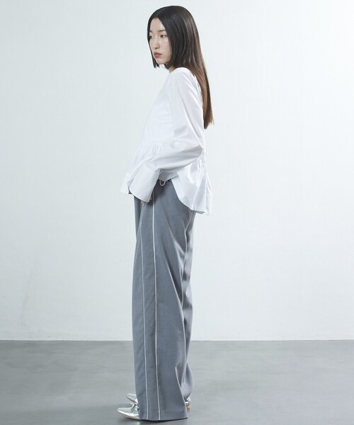 Firsthand（ファーストハンド）の「Firsthand/ファーストハンド ペプラムギャザーブラウス（シャツ/ブラウス・レディース・ブラック/その他13/ホワイト・ﾌﾘ-）」の19枚目の写真