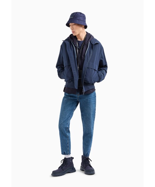 ARMANI EXCHANGE(アルマーニエクスチェンジ)の「【A|X アルマーニ エクスチェンジ】スクエアロゴ スウェットパーカー(スウェット・メンズ・ネイビー/ホワイト・LARGE/MEDIUM/X-LARGE/X-SMALL/SMALL)」の4枚目の写真