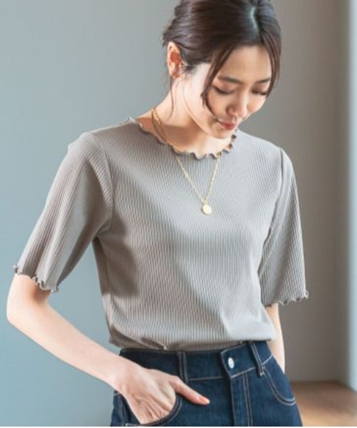 GLOBAL WORK(グローバルワーク)の「Beauteeメローリブ5分袖/987163(Tシャツ/カットソー・レディース・ホワイト×ブラック/サックスブルー/ブラック/アイボリー/モカ・LARGE/MEDIUM)」の4枚目の写真