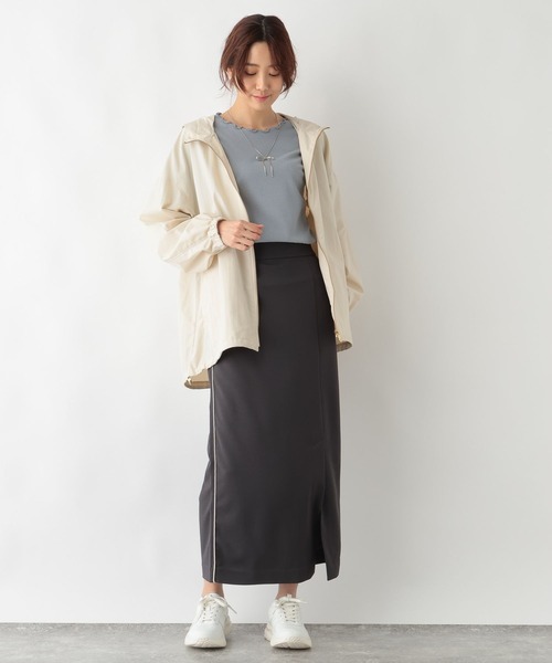 GLOBAL WORK(グローバルワーク)の「Beauteeメローリブ5分袖/987163(Tシャツ/カットソー・レディース・ホワイト×ブラック/サックスブルー/ブラック/アイボリー/モカ・LARGE/MEDIUM)」の21枚目の写真