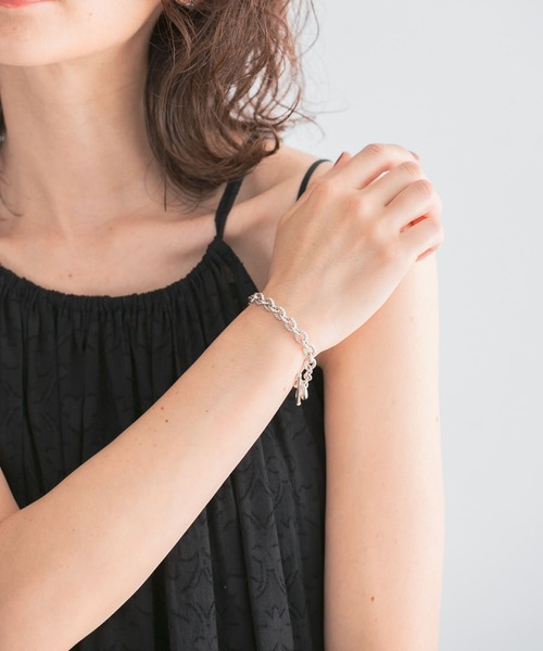 PHILIPPE AUDIBERT(フィリップ オーディベール)の「PHILIPPE AUDIBERT Fergus bracelet(ブレスレット・レディース・シルバー・-)」の3枚目の写真