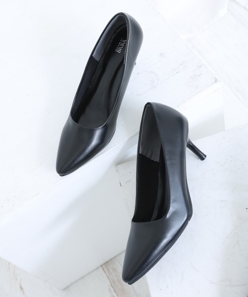 DEMETER（デメテル）の「7.0cmヒール ポインテッドトゥ パンプス（パンプス・レディース・ブラック/ブラック系その他・22.5cm/24.5cm/25.5cm/24.0cm/21.5cm/22.0cm/25.0cm/23.0cm/23.5cm）」の4枚目の写真