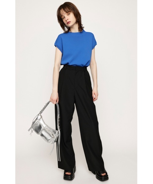 SLY(スライ)の「WASHABLE H/N TOPS ウォッシャブル ハイネック トップス(Tシャツ/カットソー・レディース・ブルー/アイボリー/ブラック・FREE)」の17枚目の写真