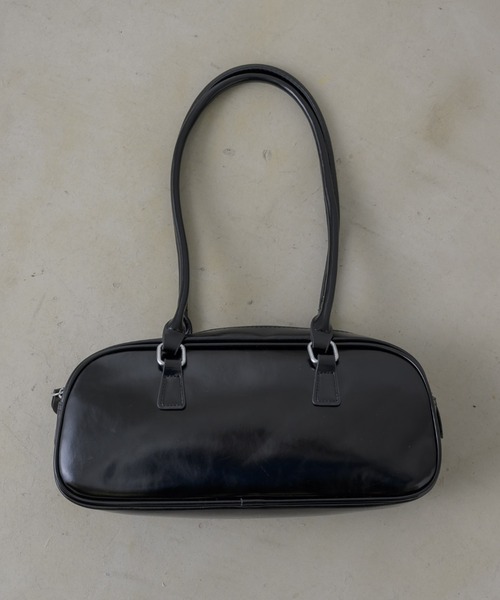 NEUNA（ヌナ）の「ロングレザーボストンフルートショルダーバッグ（ボストンバッグ・レディース・アイボリー/ブラック/レッド・FREE）」の4枚目の写真