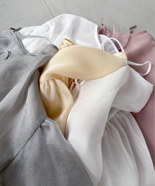 EPIMI E'PIMMY（エピミエピミー）の「2wayオーガンジーボリューム袖リボンブラウス（シャツ/ブラウス・レディース・ベージュ/ピンクベージュ/オフホワイト/チャコールグレー・MEDIUM）」の7枚目の写真