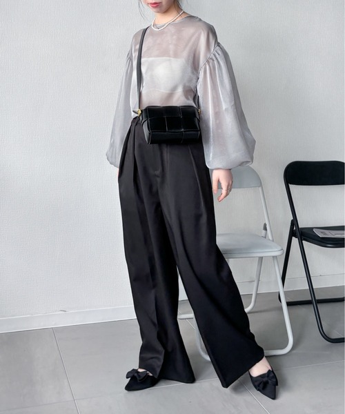 EPIMI E'PIMMY（エピミエピミー）の「2wayオーガンジーボリューム袖リボンブラウス（シャツ/ブラウス・レディース・ベージュ/ピンクベージュ/オフホワイト/チャコールグレー・MEDIUM）」の18枚目の写真